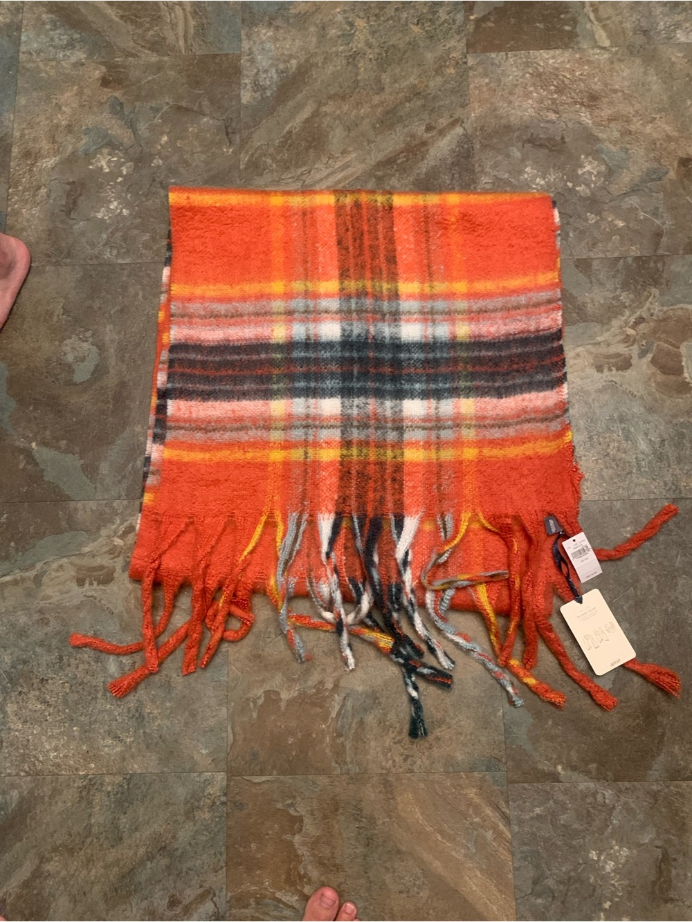 Aerie blanket scarf, NWT